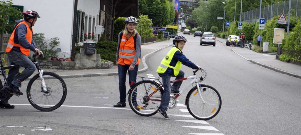 Velofahrkurs Linksabbiegen